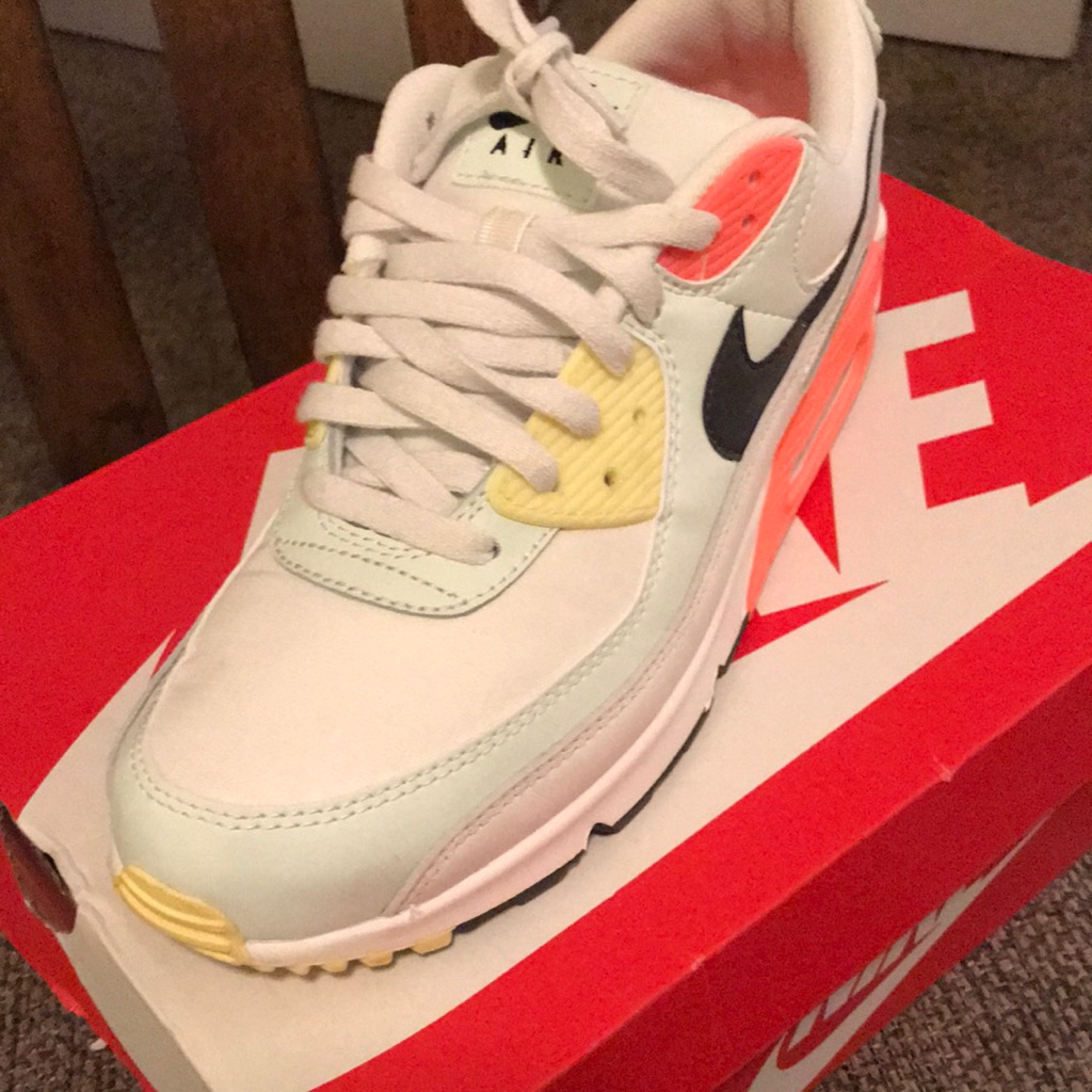 Nike Air Max 90